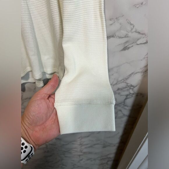 Faherty Thermal Top Size L - Picture 5 of 9